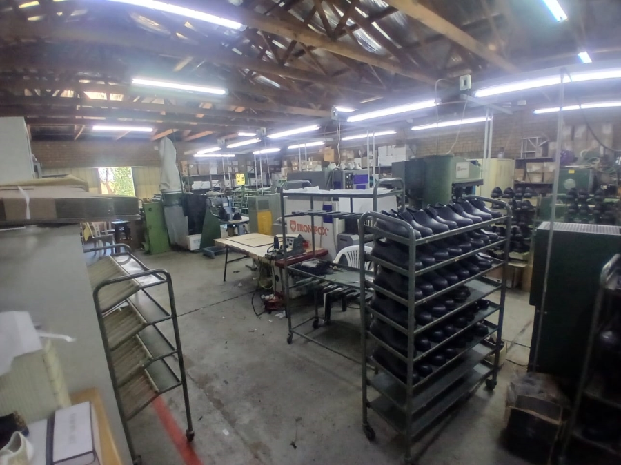 To Let Commercial Property for Rent in Tlhabane North West